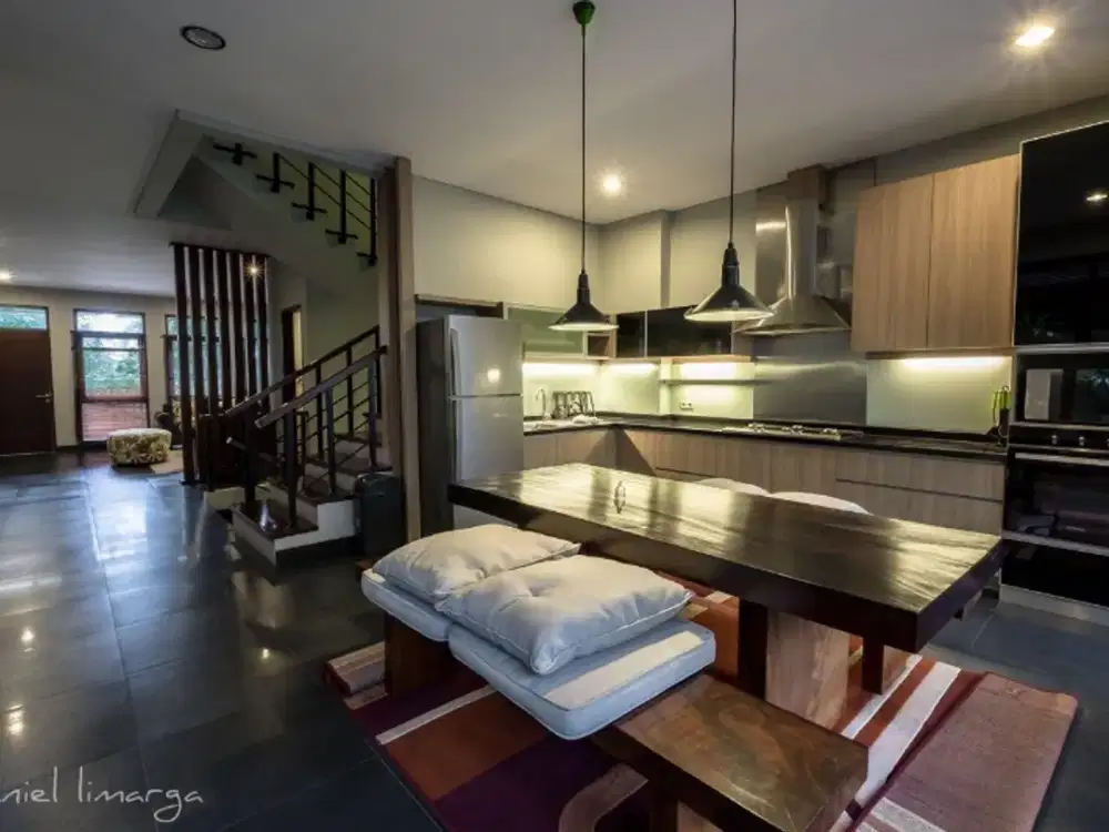 Turun Harga Rumah Mewah Setraduta Bandung Full furnish