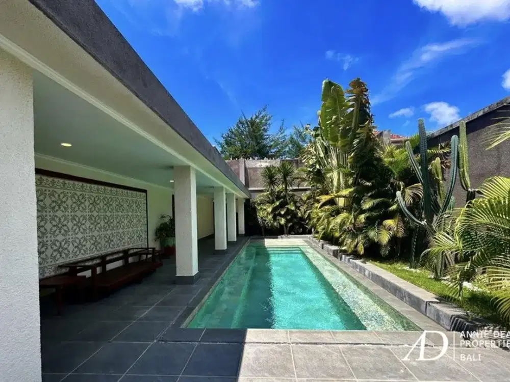 LEASEHOLD | MODERN TROPICAL VILLA IN TOYANING UNGASAN