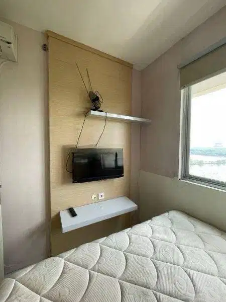 DISEWAKAN APARTEMEN EASTCOST RESIDENCE TOWER AMETHYS LANTAI 8 FURNISH