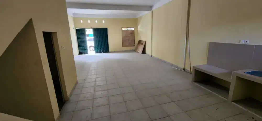 Rumah 2 ½ Lt  dekat BCA Nangka Mall SKA LW Surdirman