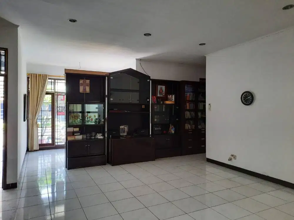 Rumah Nyaman Terawat di Komplek Permata Arcamanik Bandung