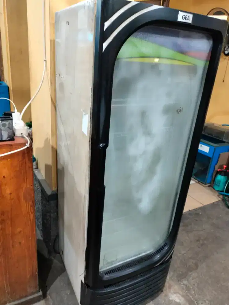 Showcase gea expo 4 rak