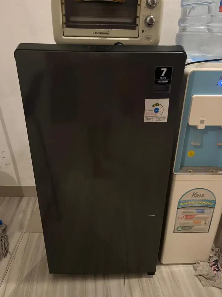 JUAL MURAH AQUA KULKAS BARU 6 BLn