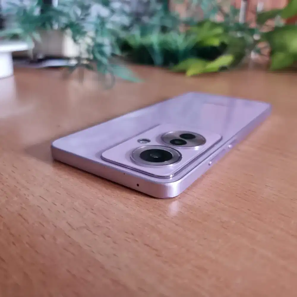 OPPO RENO 11F RAM 8+8/256 BATANGAN