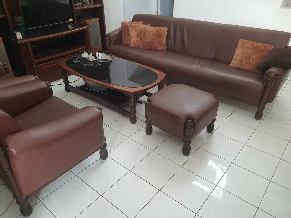 Sofa Ruang Tamu Satu Set Kayu
