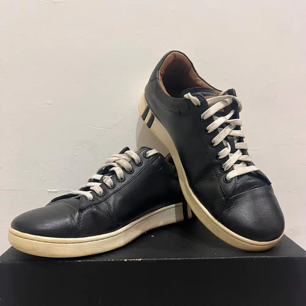 Sepatu Casual BALLY