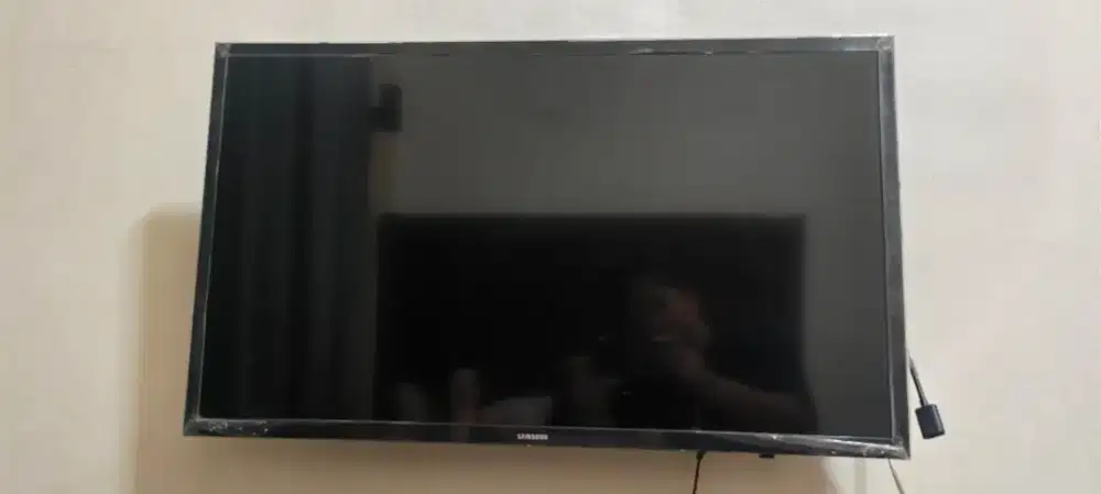 TV Samsung N4300 4 Series, 32 inch.