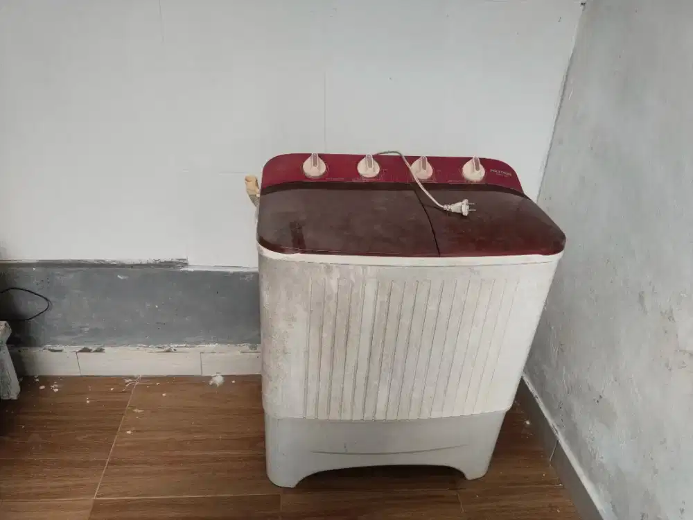 Mesin cuci Polytron 2 tabung
