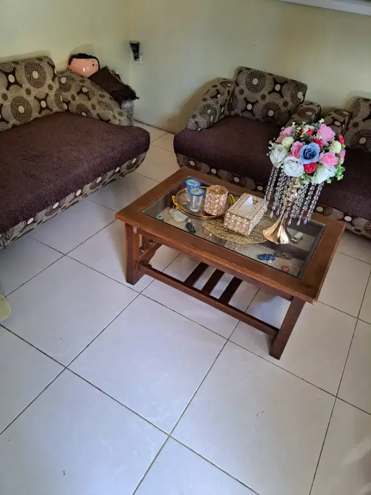 Dijual sofa tamu