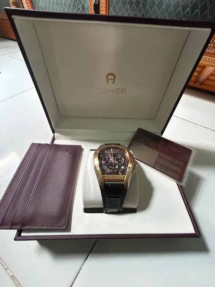 Jual jam tangan aigner pasero