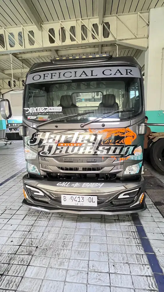 Isuzu NMR81U-LAYIN4 4x2 MT TOWING