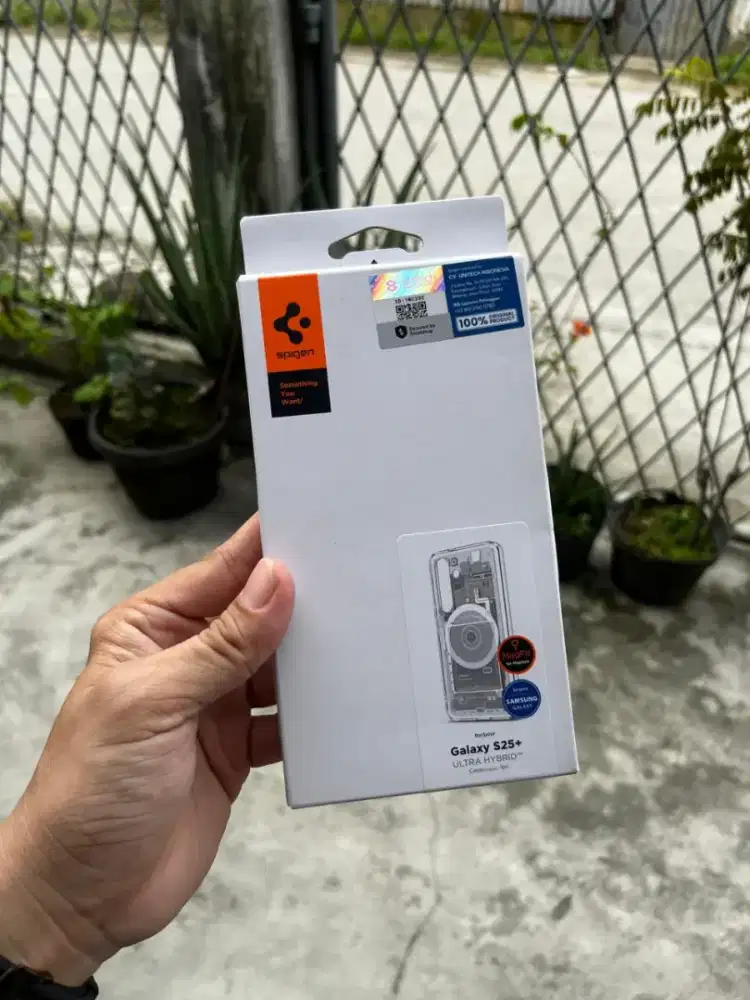 Case Spigen Samsung S25 Plus NEW