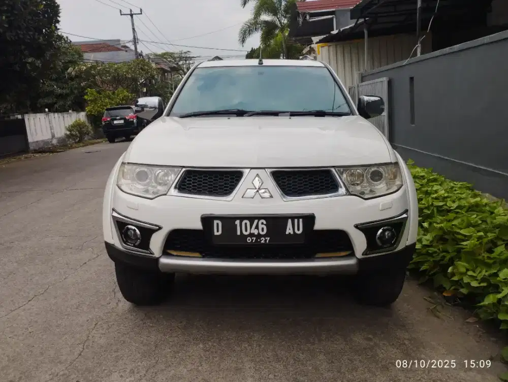 Mulus Pajero Dakar 4x2 Record