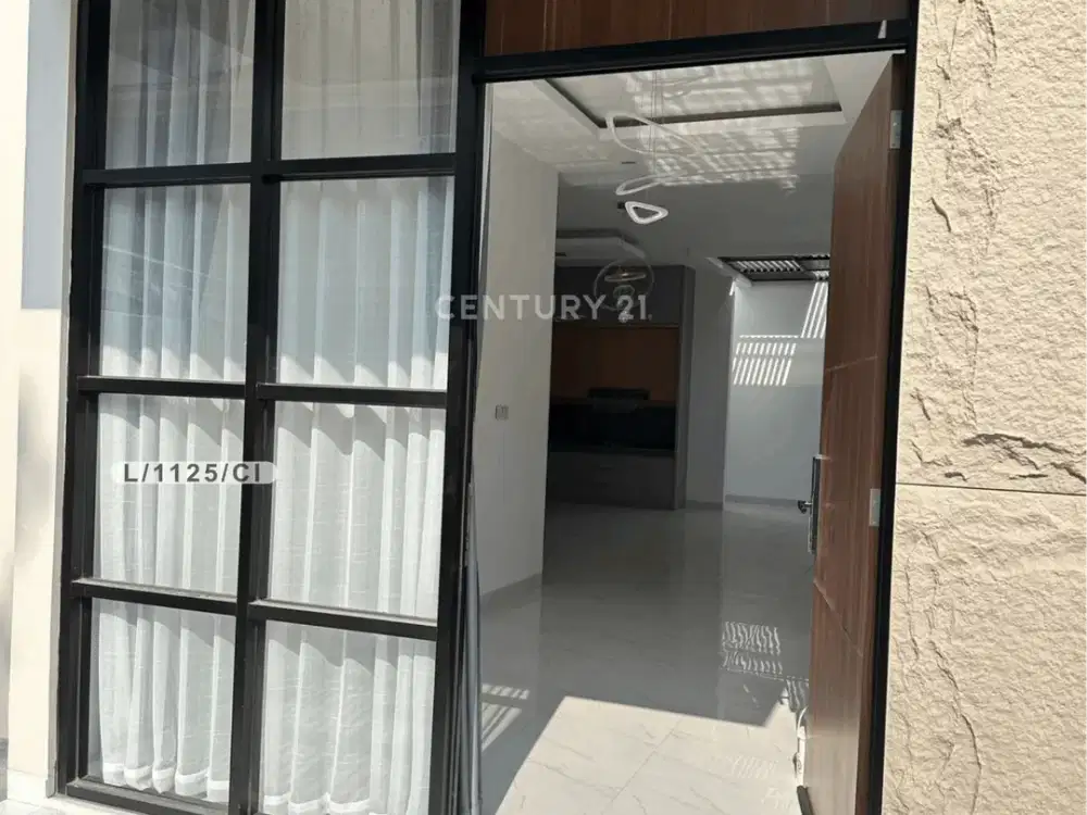 Rumah Bersih Nyaman Siap Huni Lokasi Strategis Di TKI 2 Bandung