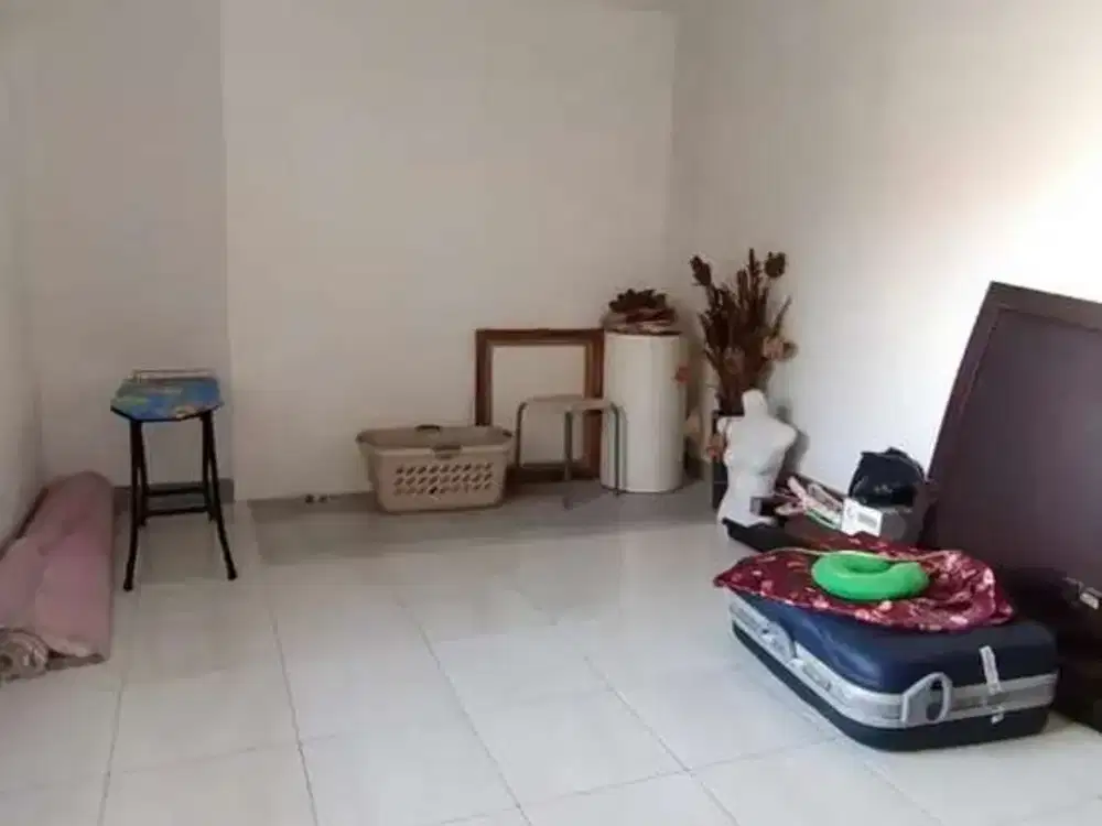 Dijual Rumah Kota Baru Parahyangan Bandung