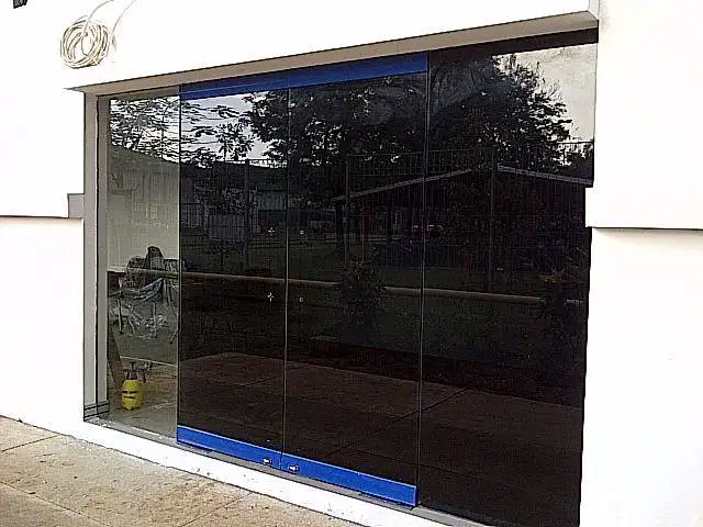 Jasa Pemasangan Sticker Kaca Film Gedung - Kaca Film Riben