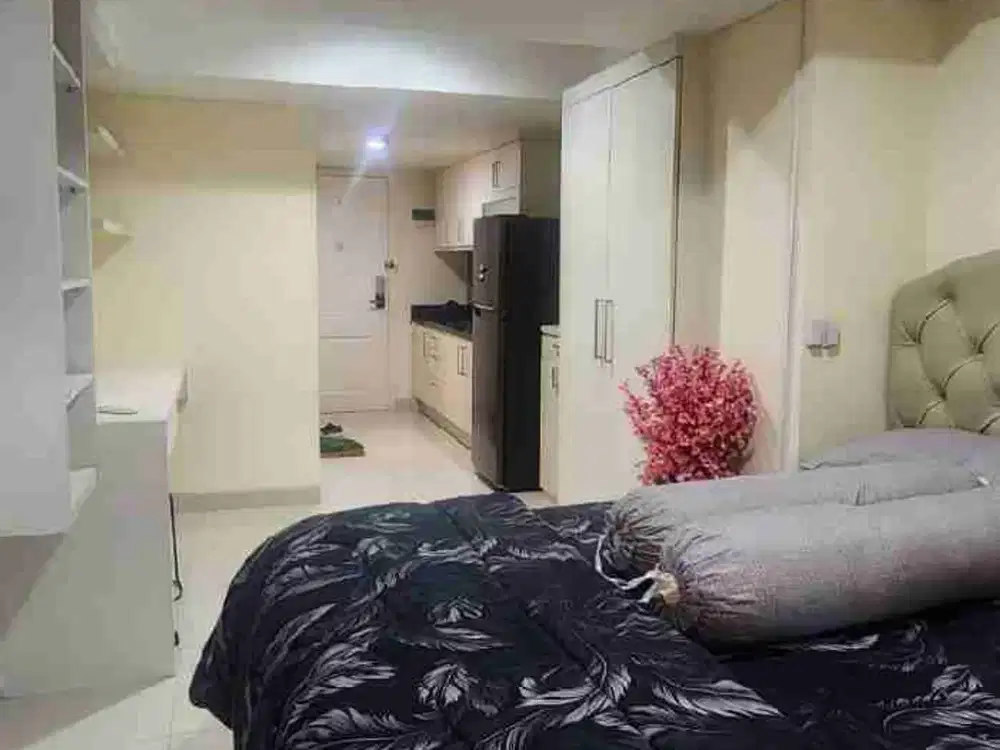 disewakan unit apartemen 1 br  full furnish .mewah