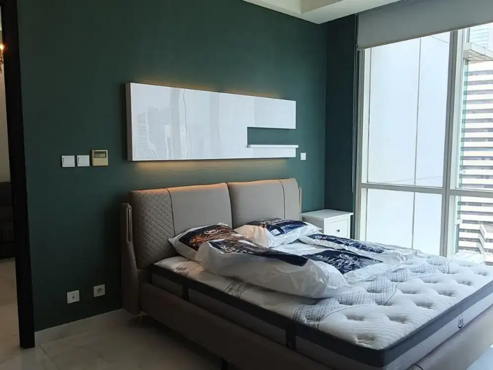 FOR RENT Apartment The Peak Sudirman Setiabudi 3BR Private Lift - New Renovation Close to MRT LRT Busway