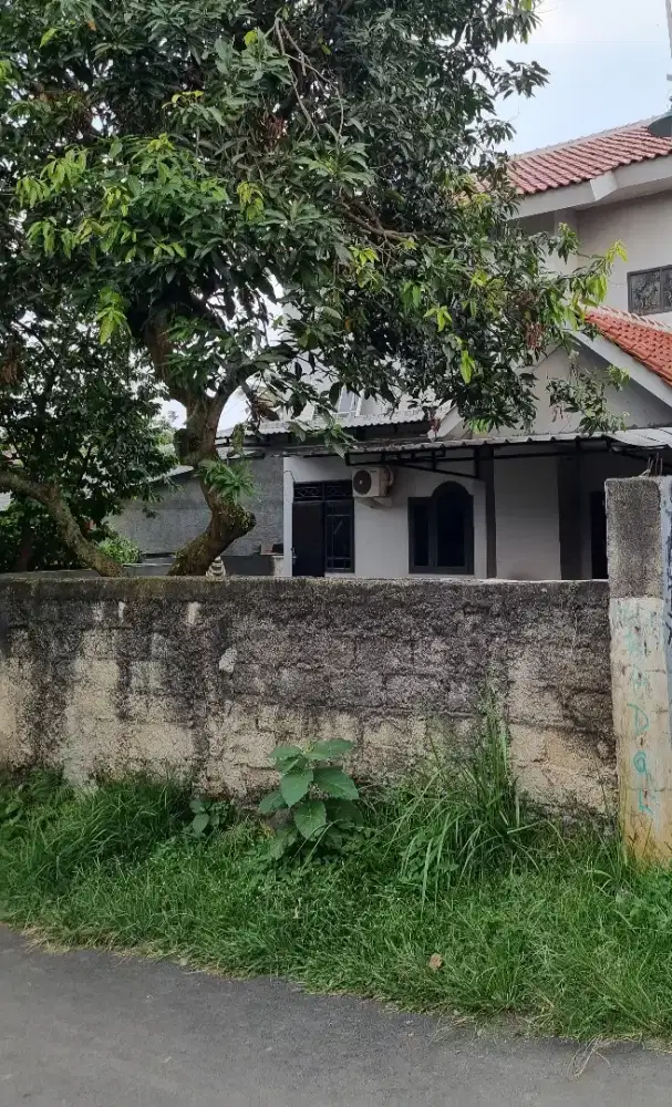 Rumah second luas di Pamulang