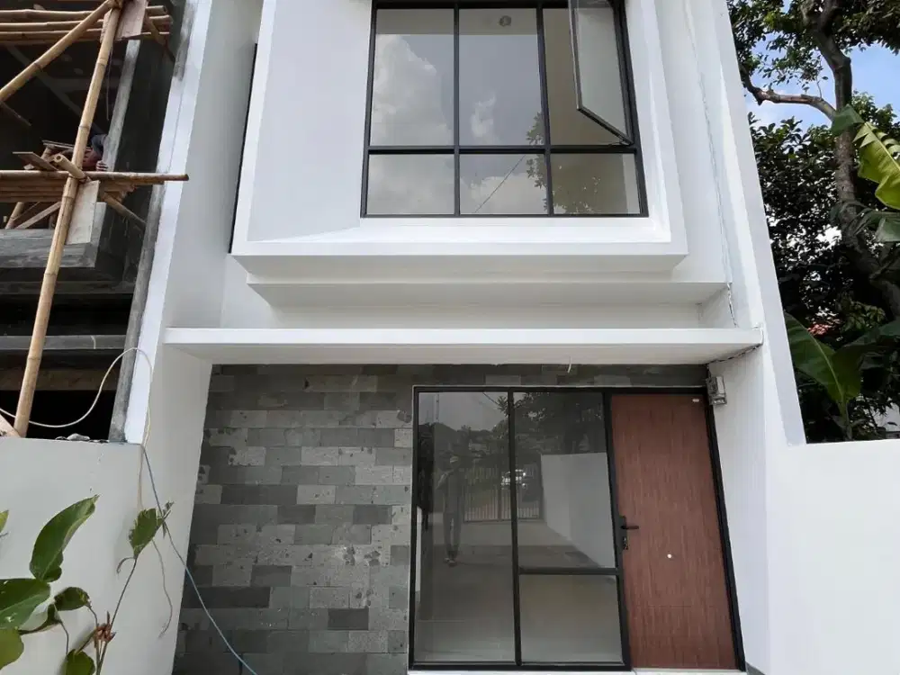Dijual Siap Huni Rumah 2 Lantai Ter-luas di Jatiasih Dekat Tol Jorr Free Biaya All In