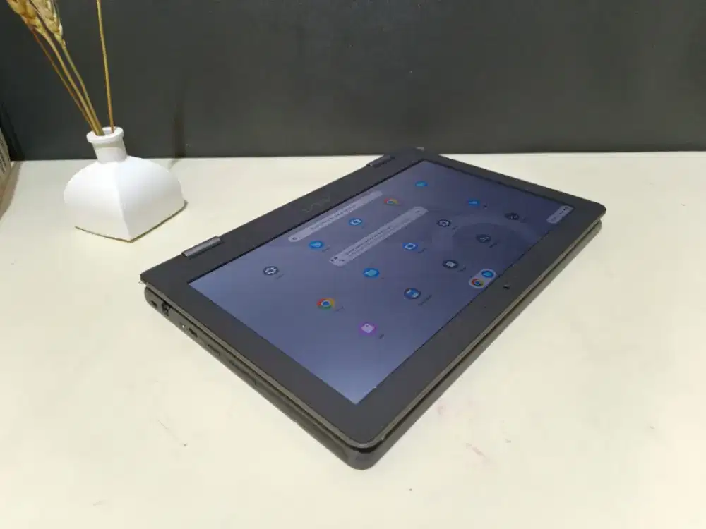 Asus Chromebook C214MA Layar Sentuh Second