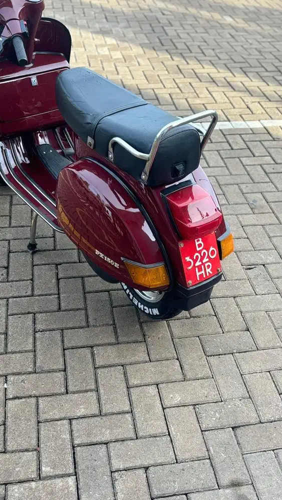 Vespa PX Exclussive Red Rosso Rare