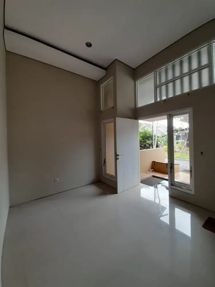 DIJUAL/DIKONTRAKKAN RUMAH TINGGAL