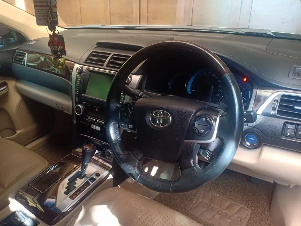 Toyota Camry 2013 Hybrid