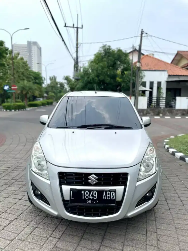 Suzuki splash 1.2 DR m/t 2015 bisa kredit DP 0