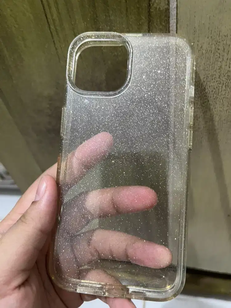 Case iphone 13 bagus