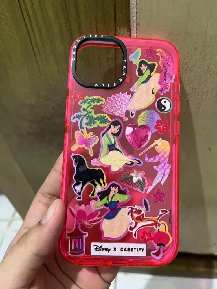 Case iphone 13 bagus
