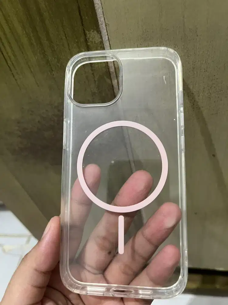 Case iphone 13 bagus