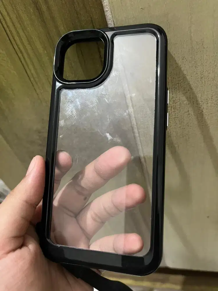 Case iphone 13 bagus