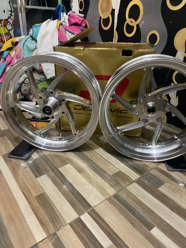 Velg dan aksesoris nmax neo