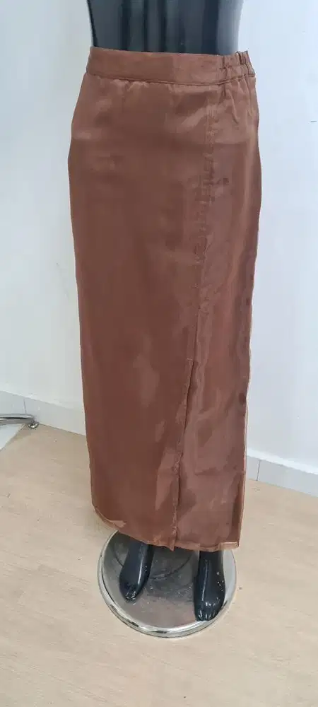 Rok Coklat premium, rok melayu, rok organza premium