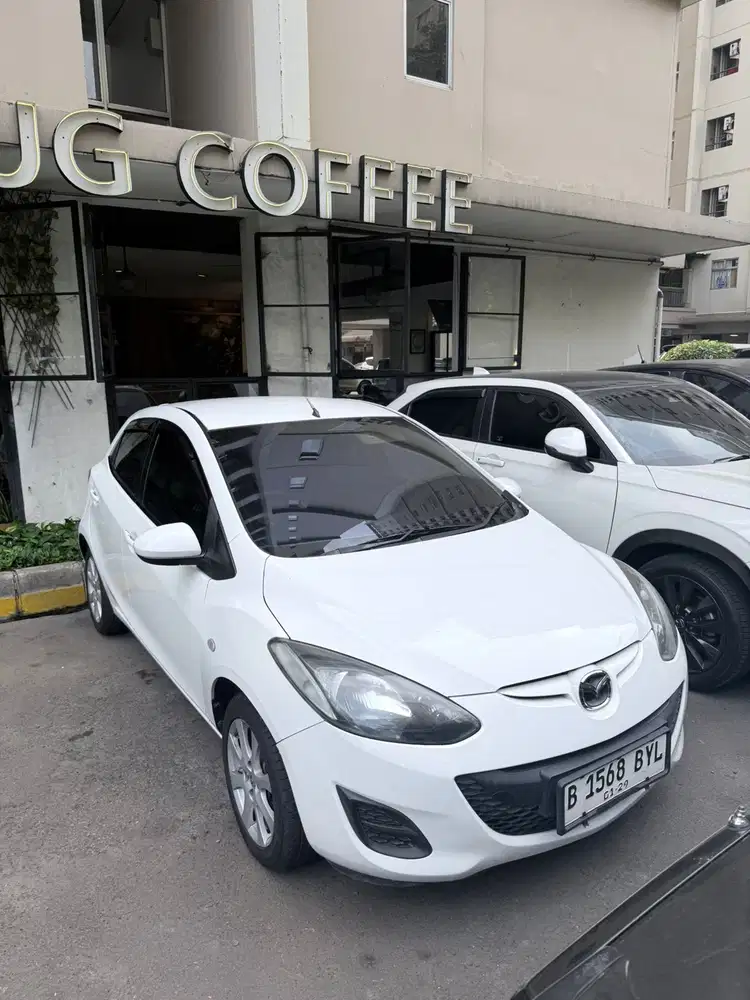 Mazda 2 2013 Bensin
