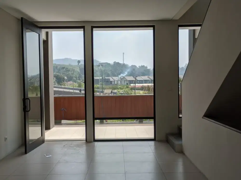 Disewakan Ruko Strategis 2 Lantai di Sasakirana Kota Baru Parahyangan  Bandung