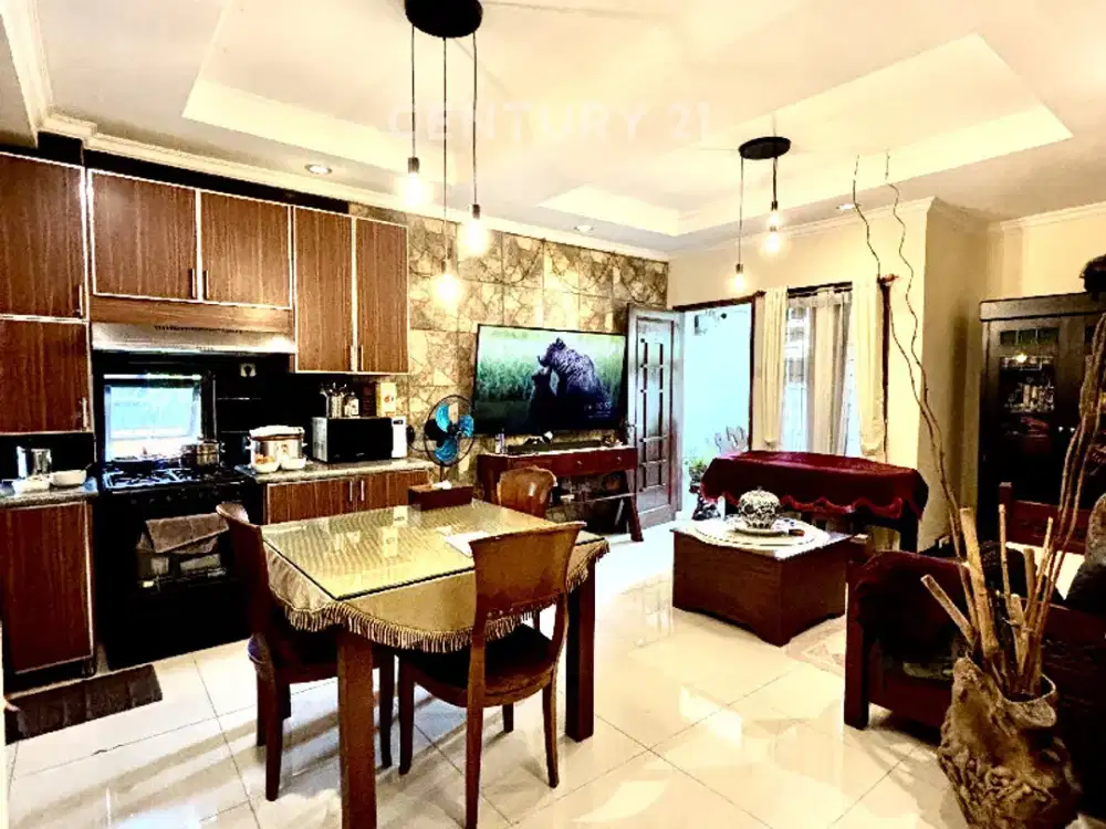 Dijual Rumah Hook Asri Terawat Aman Dan Nyaman Di Graha Raya