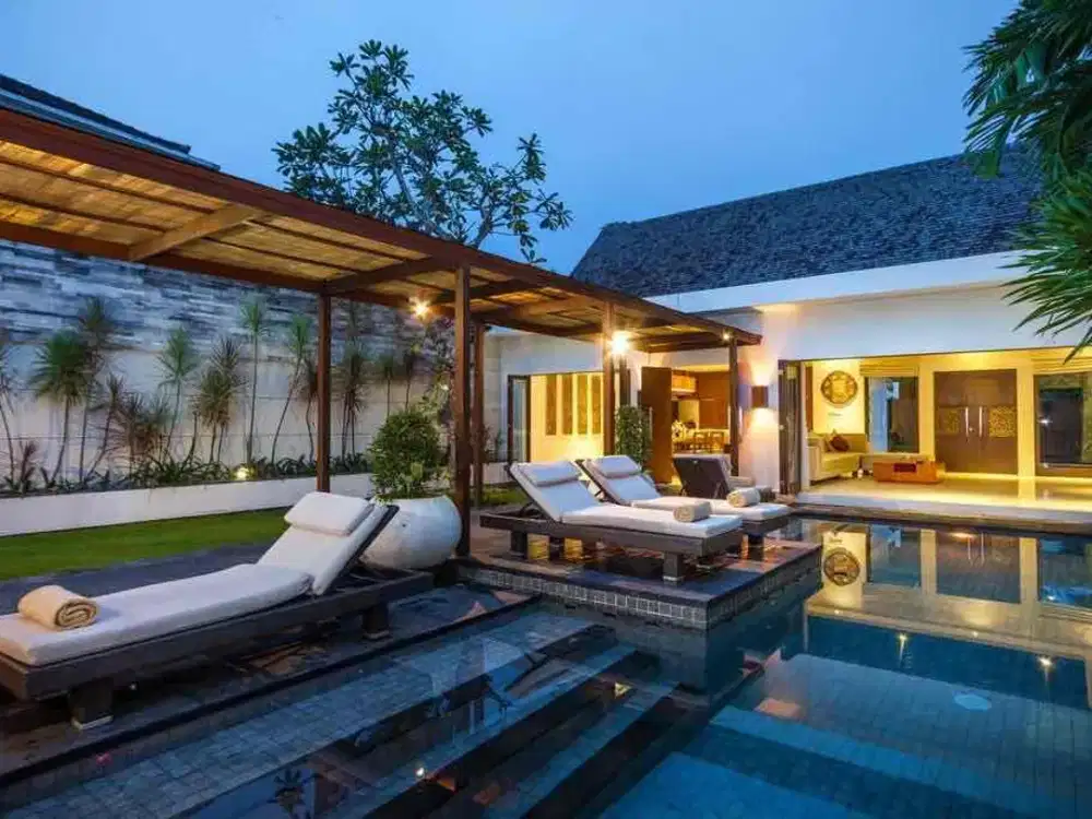 Charming 2BR Villa in Batu Belig, Bali! Fully furnished