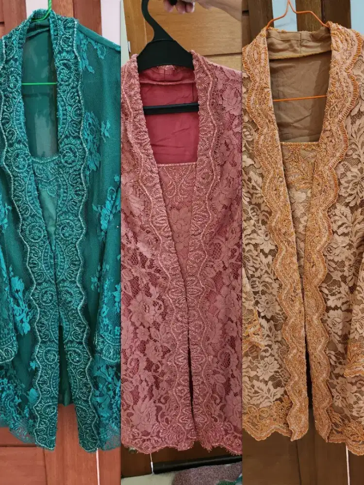 Dijual 3 Kebaya full payet preloved