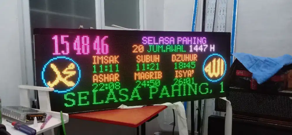 Jadwal sholat Digital dan running text