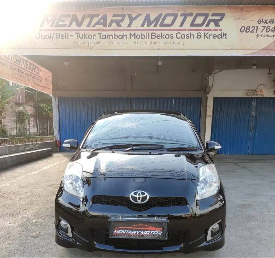 Yaris E CBU Automatic Terawat KM Rendah Hitam 2012 Termurah Baru #agya