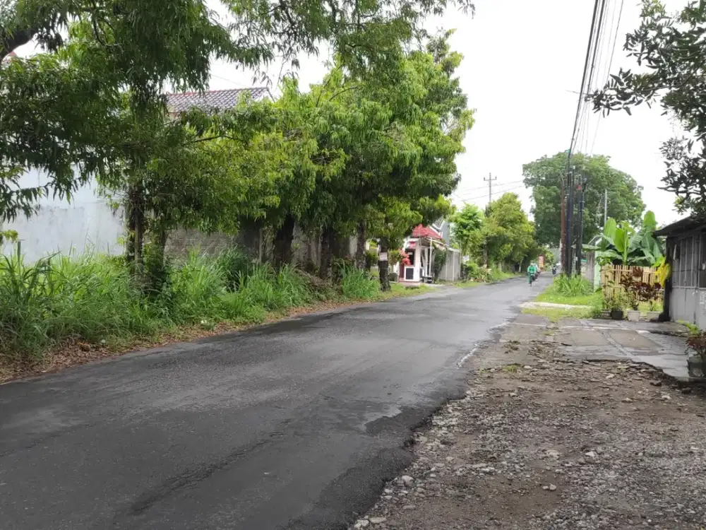 Tanah Dijual Area Jalan Kaliurang KM. 10 Cocok Untk Kavling Dan Gudang