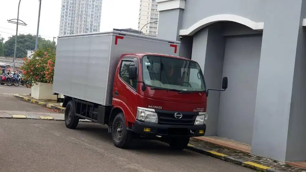 Hino Dutro 110SD 110 SD Box Aluminium 4 Ban 2015 Diesel istimewa