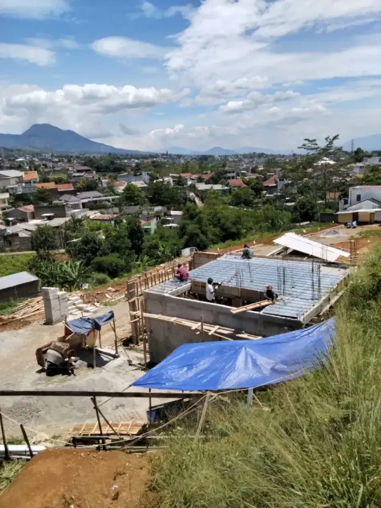 Villa 3 Lantai di kawasan Premium Sayap Dago