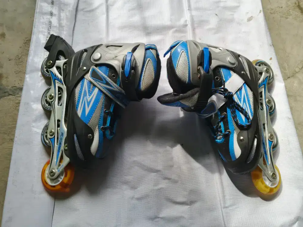 Sepatu Roda/Inline Skate