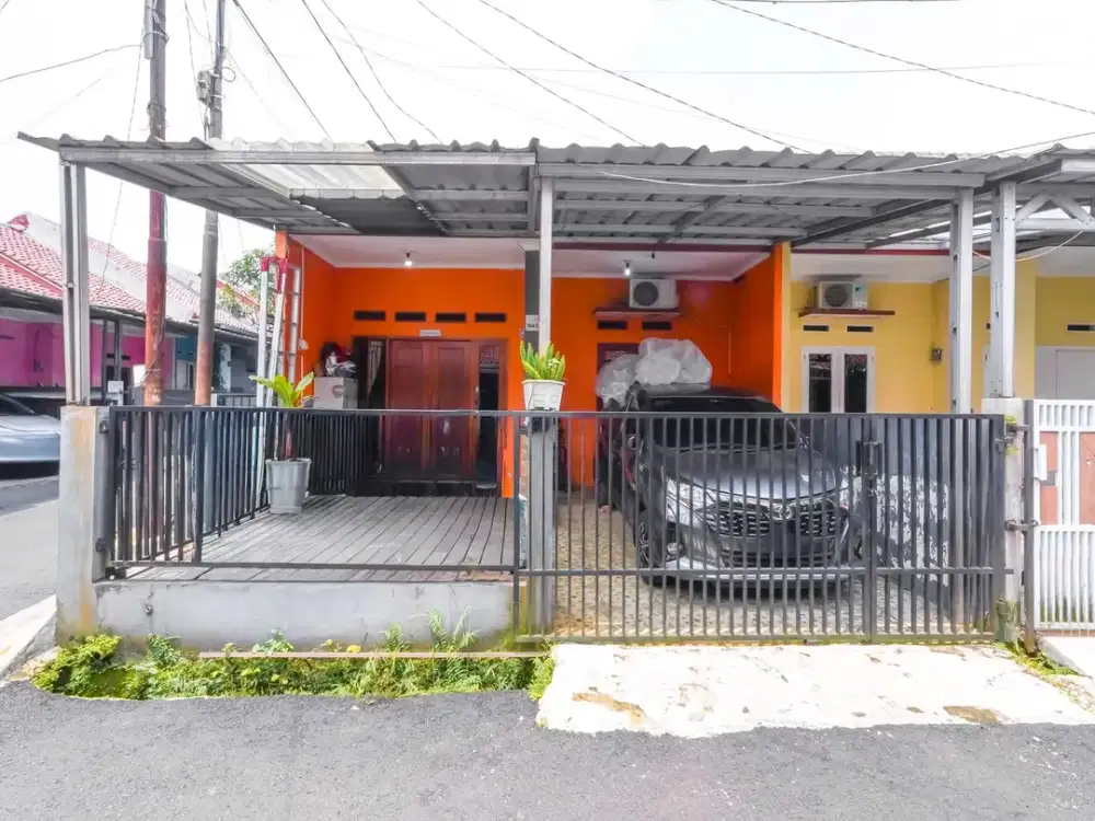 Rumah 10 Menit ke RS Permata Depok Hadap Selatan Siap KPR J-35197