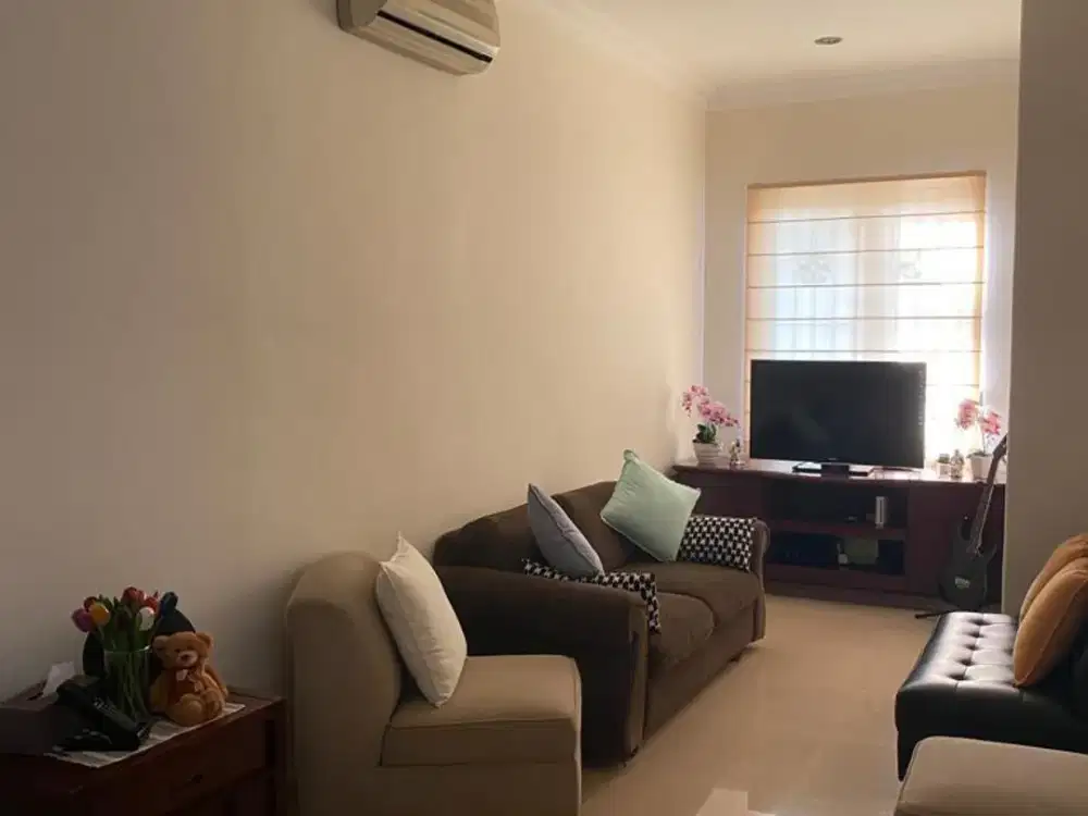 Dijual Rumah 2 Lantai di Lippo Karawaci Central