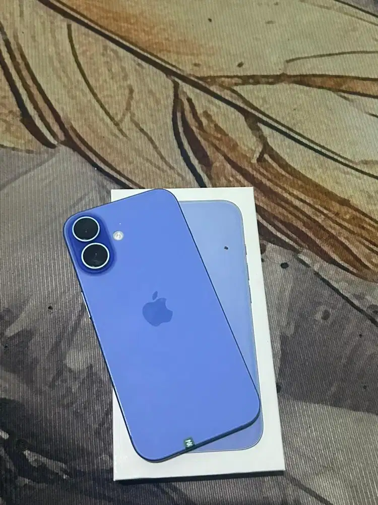 Hp iphone 16 256 gb garansi on bh 100