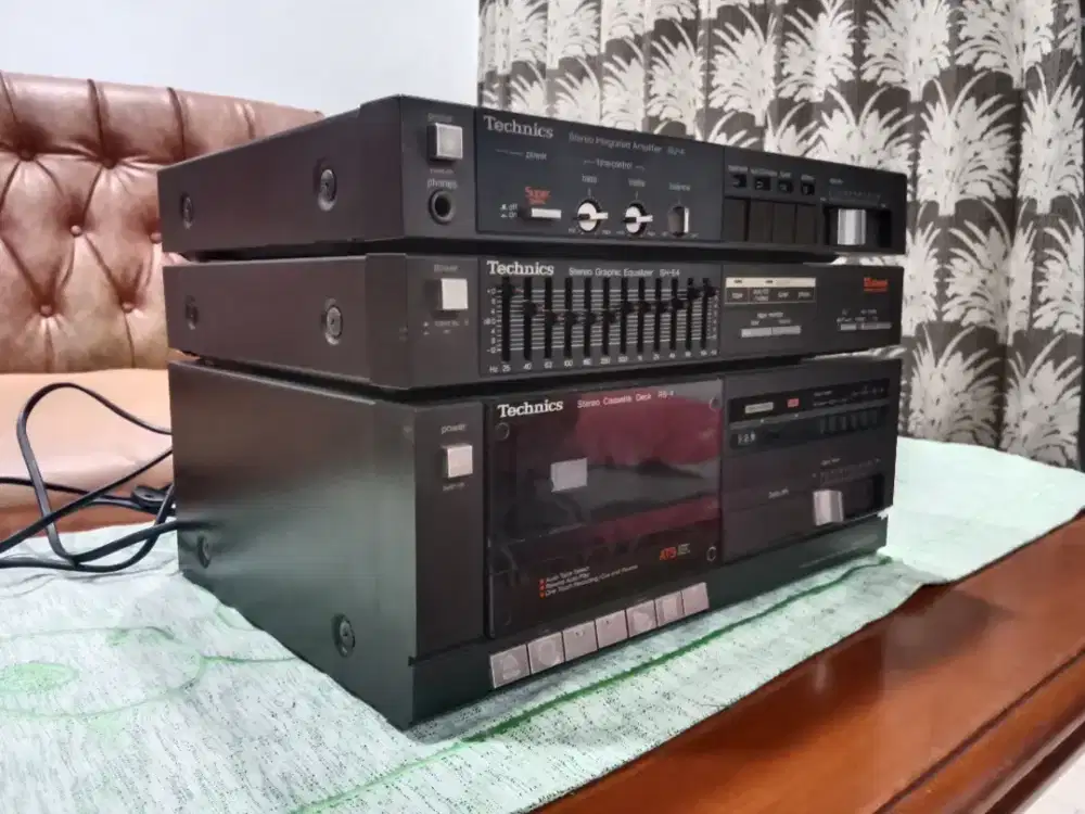 Sound system 3 susun merek Technics